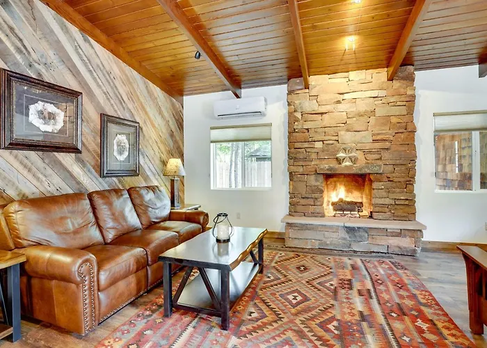 Hot Tub And Red Rock Views Escape! Holiday home